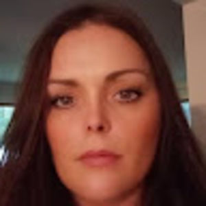 Meet your Posher, Jenn